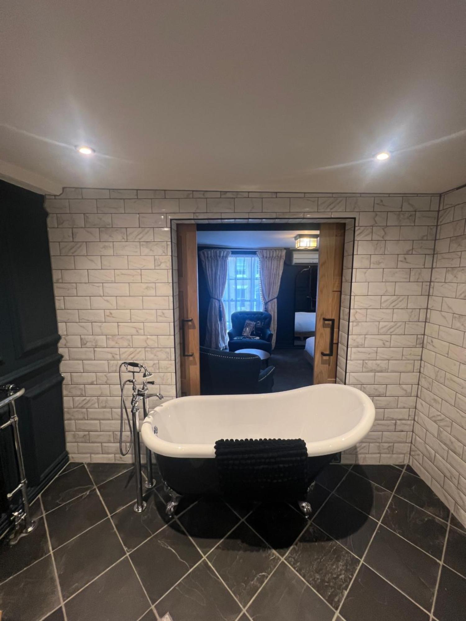 Colchester Boutique Hotel Экстерьер фото